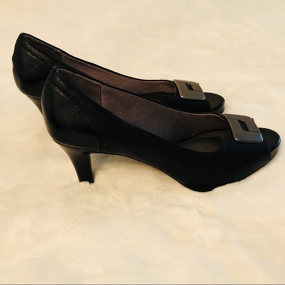 Life Stride | Black Peeptoe Comfort Sole Heels
